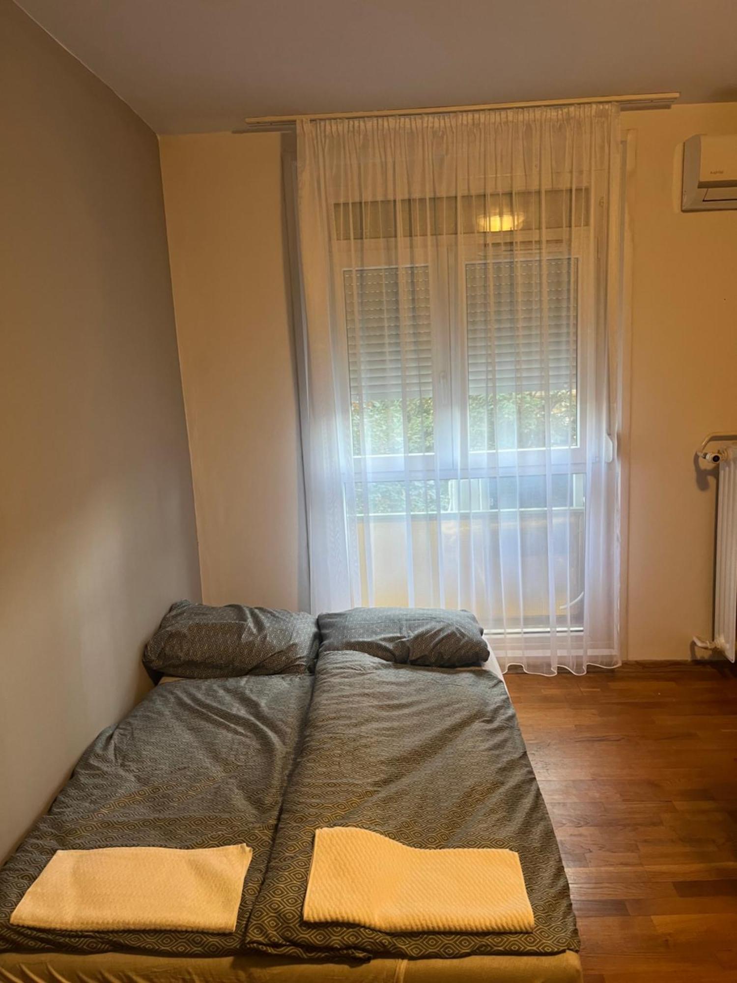 פץ' Leon Apartman מראה חיצוני תמונה